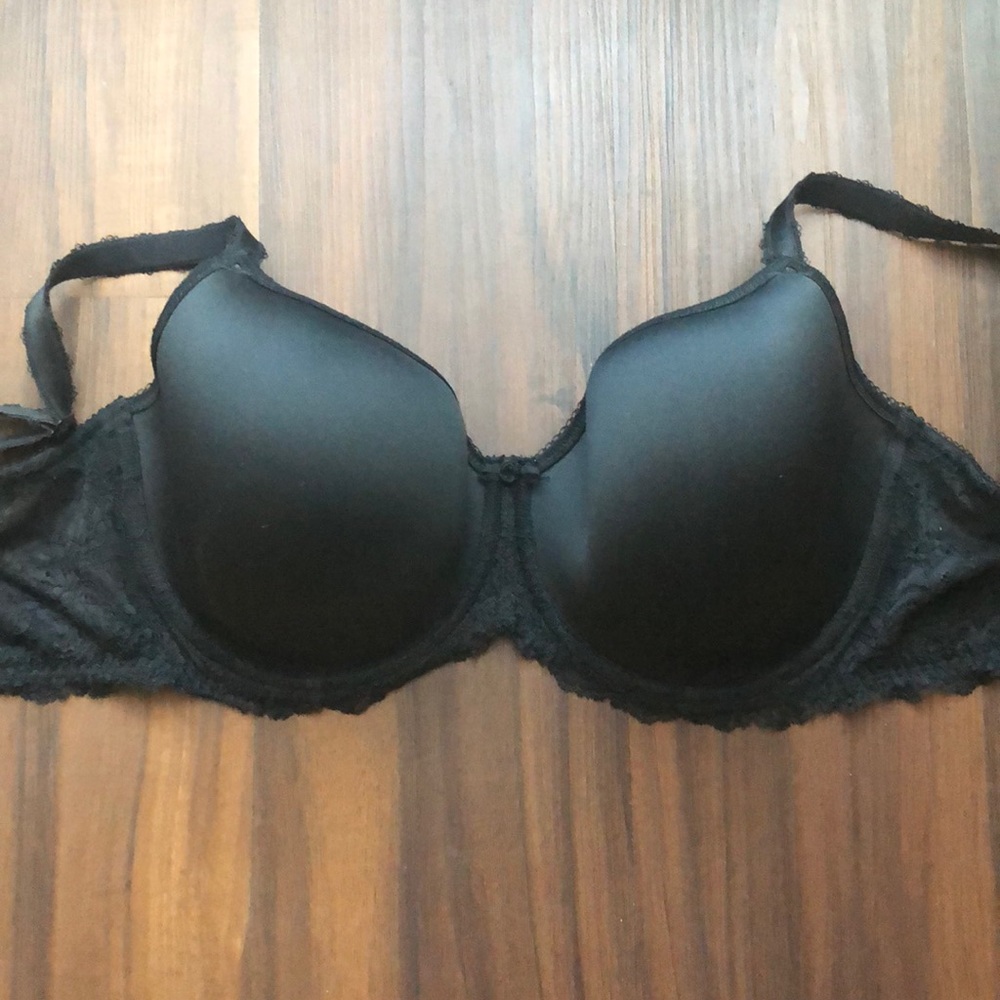 Wacoal Black Lace Bra NWOT